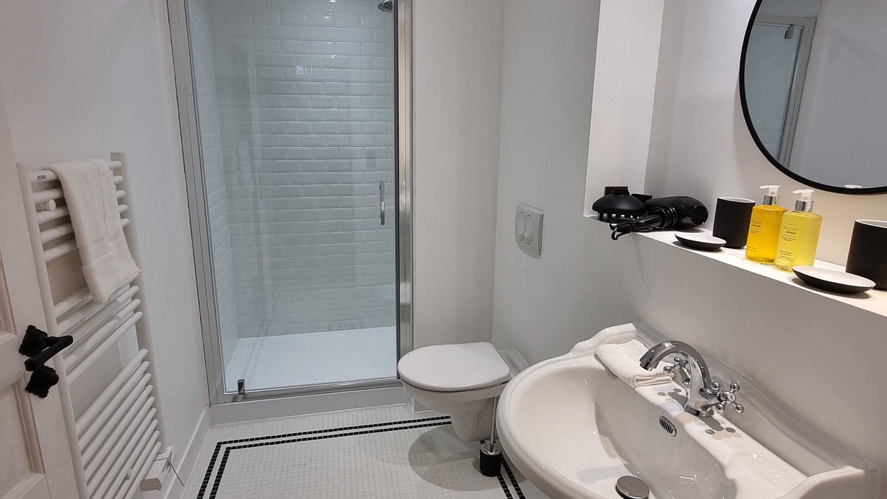 Photo of Bathroom in Honfleur