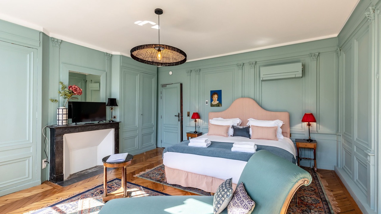 Photo of Bedroom in Honfleur