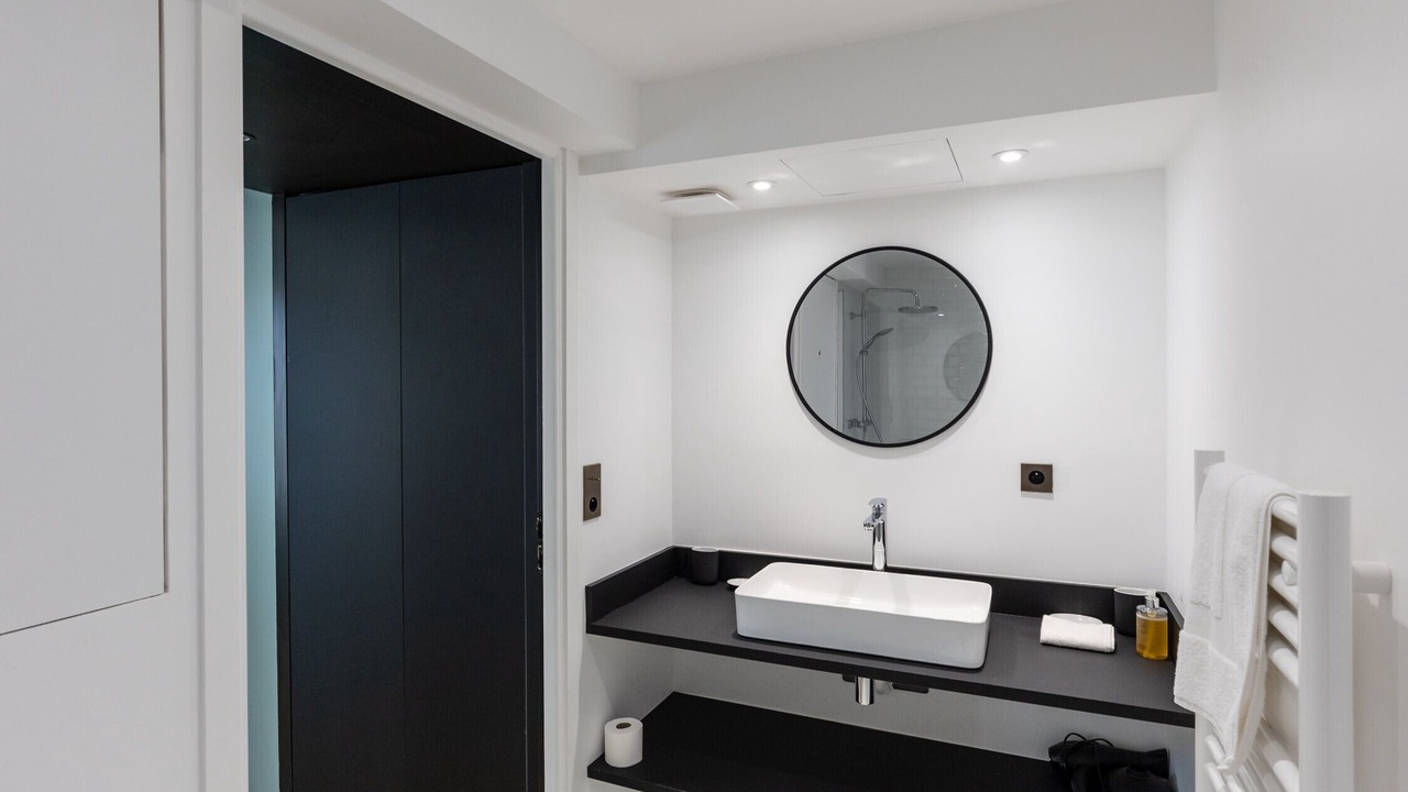 Photo of Bathroom in Honfleur