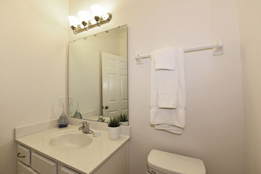 Photo of Bathroom in Watersong