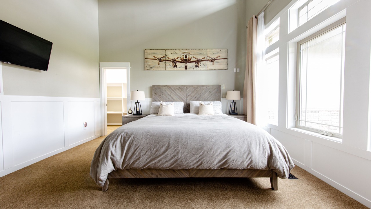 Photo of Bedroom in Ladd Hill