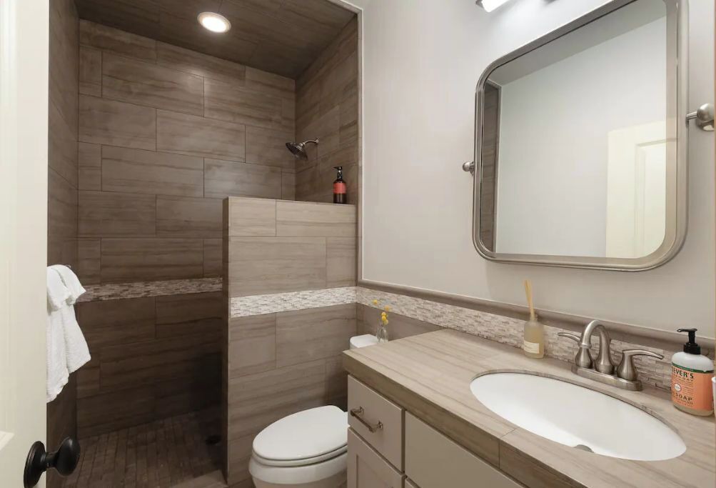 Photo of Bathroom in Rhododendron