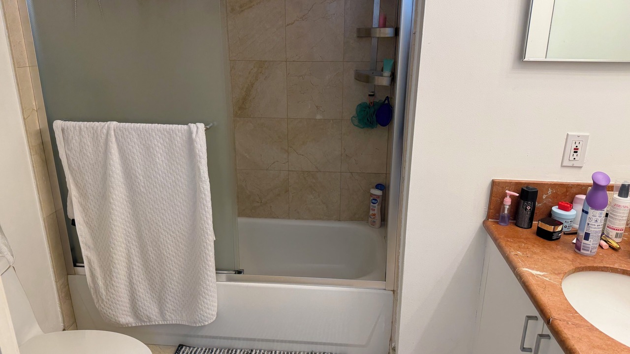Photo of Bathroom in Aventura