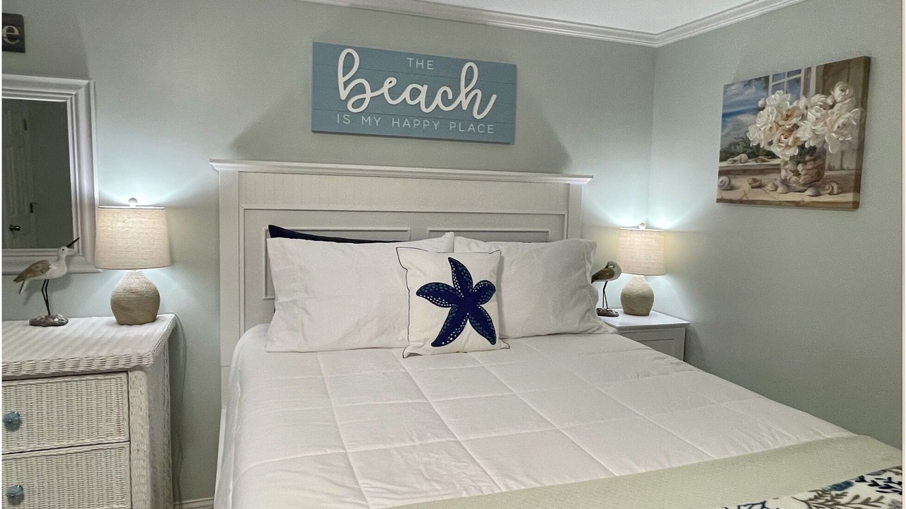 Photo of Bedroom in Ogunquit
