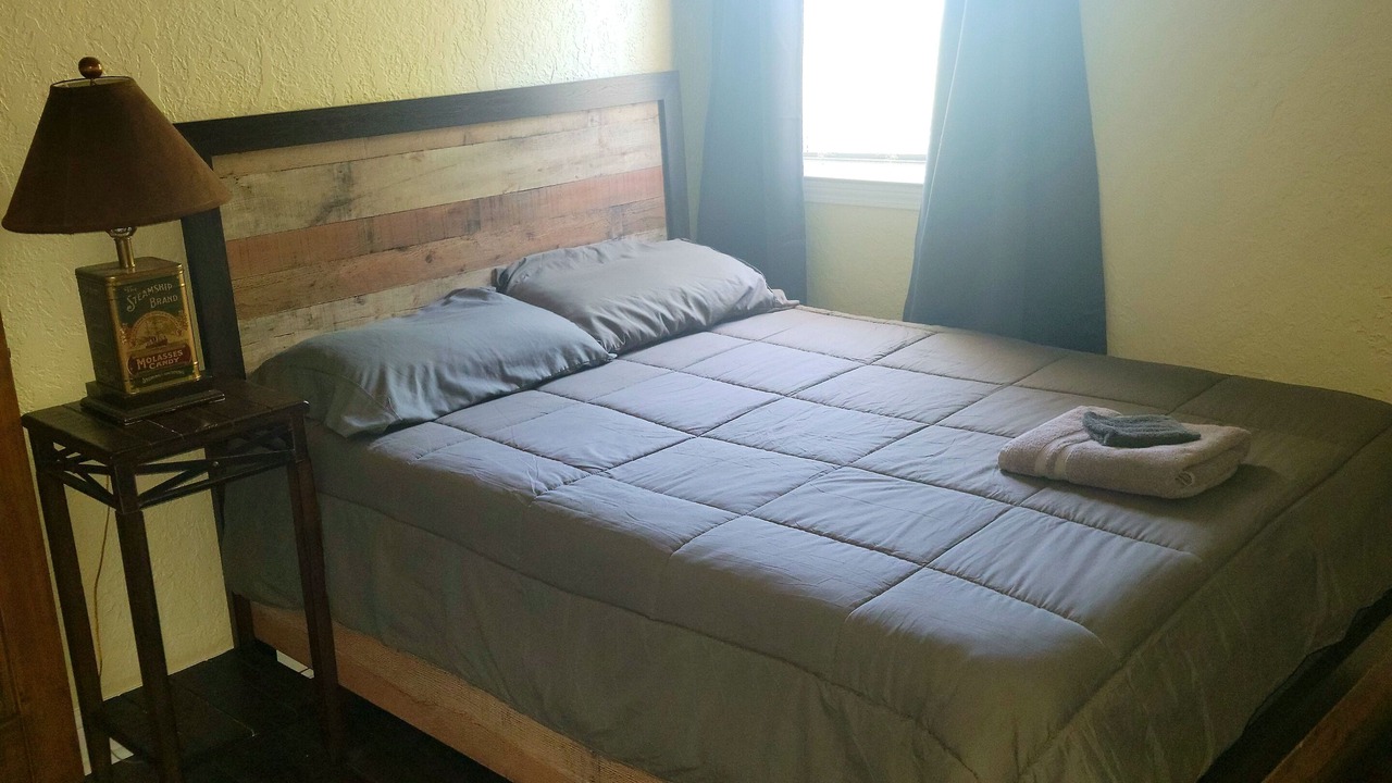 Photo of Bedroom in Holliday