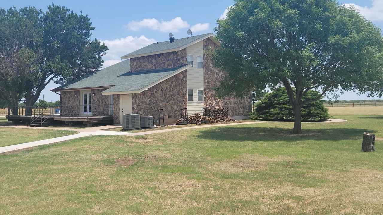 Photo of Outdoor in Holliday