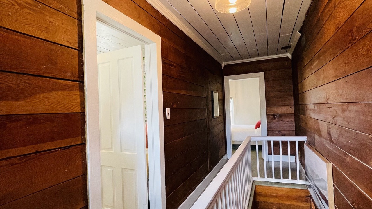 Photo of Others in Carlton