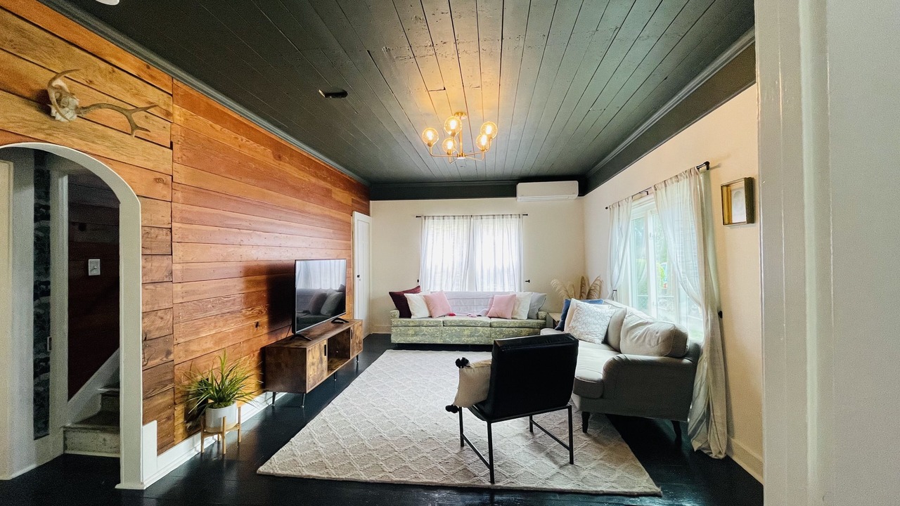 Photo of Livingroom in Carlton