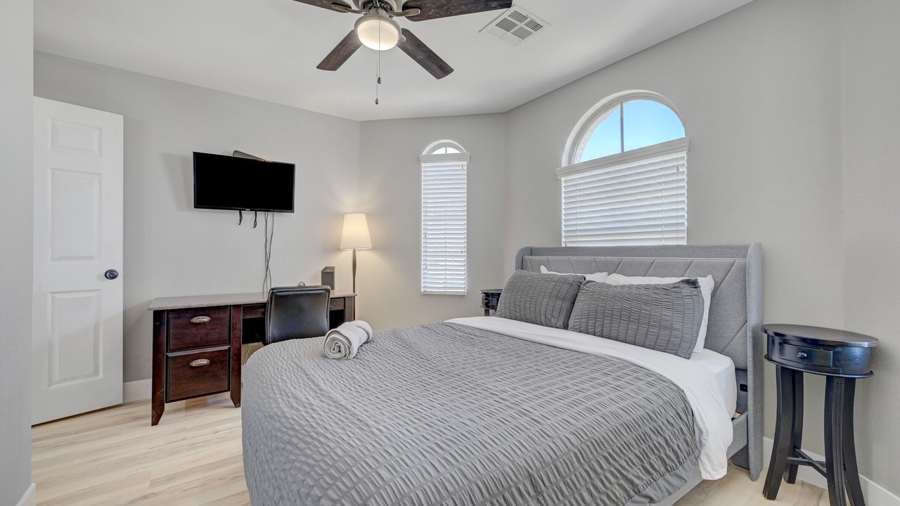 Photo of Bedroom in Silverado Ranch
