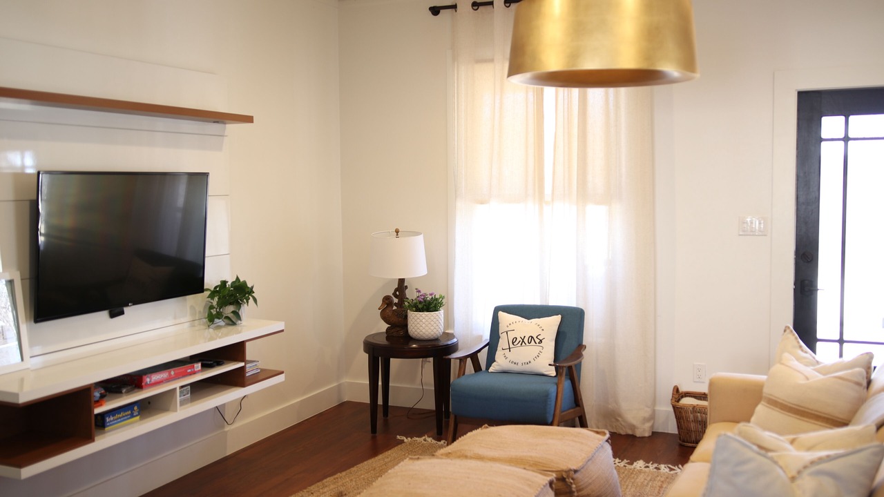 Photo of Livingroom in Mason