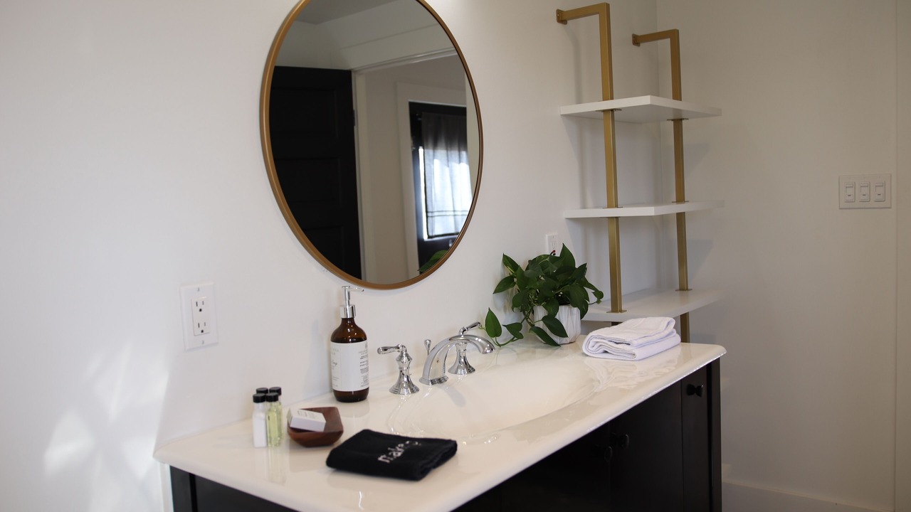 Photo of Bathroom in Mason