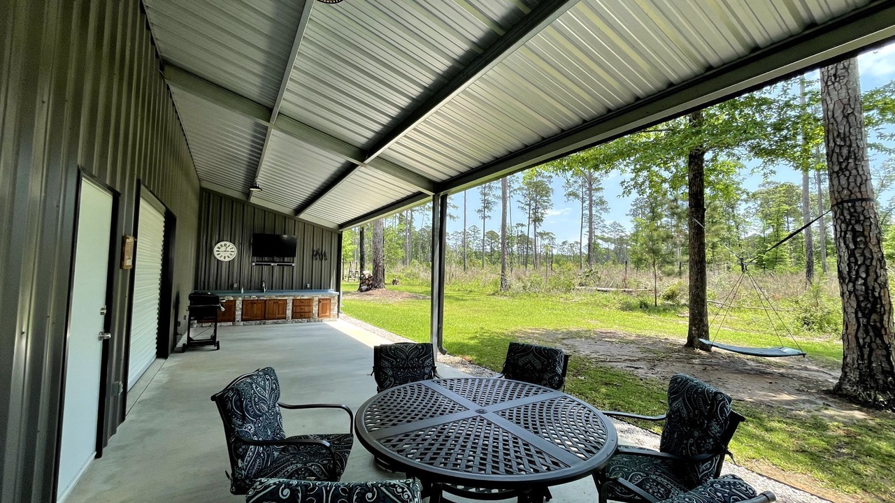 Photo of Outdoor in Zavalla