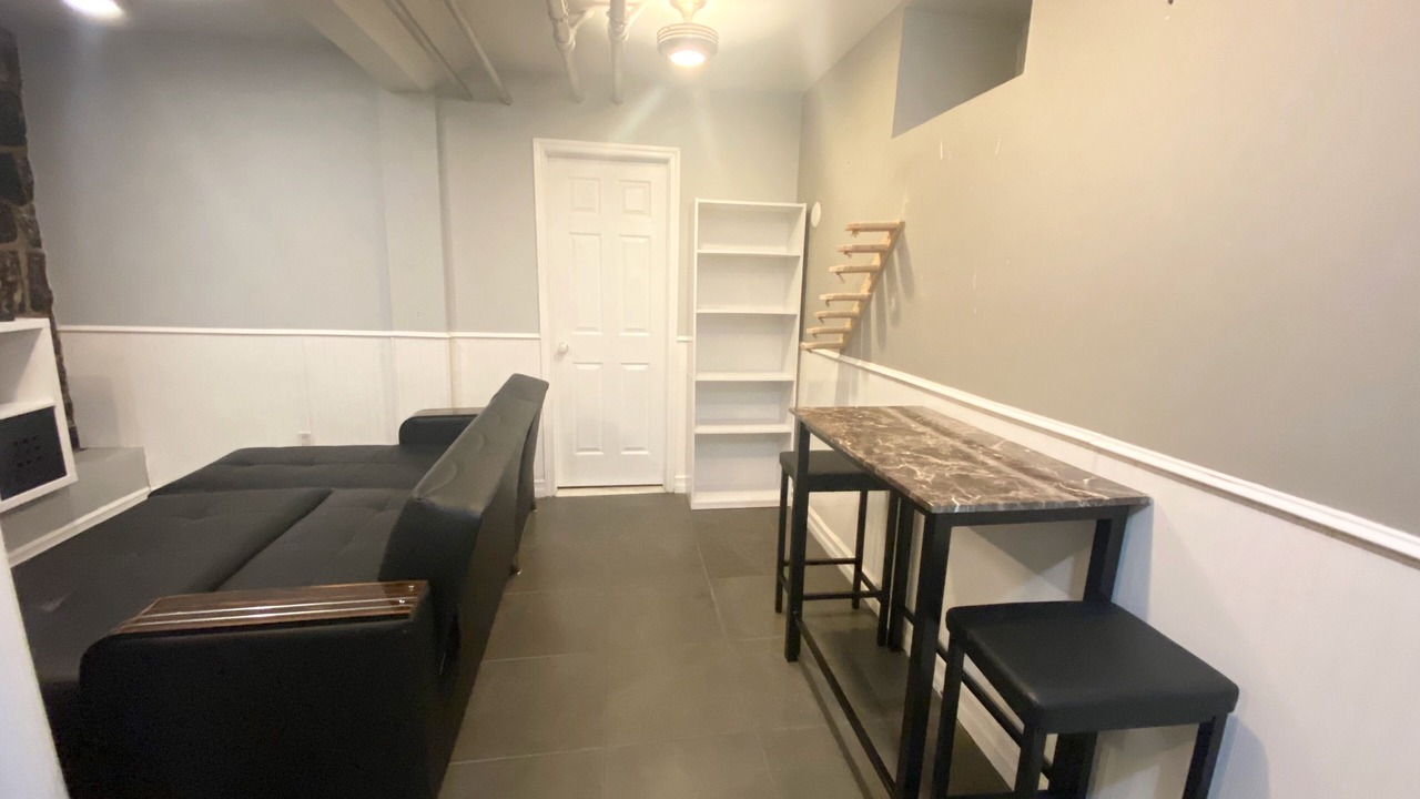 Photo of Others in Guttenberg