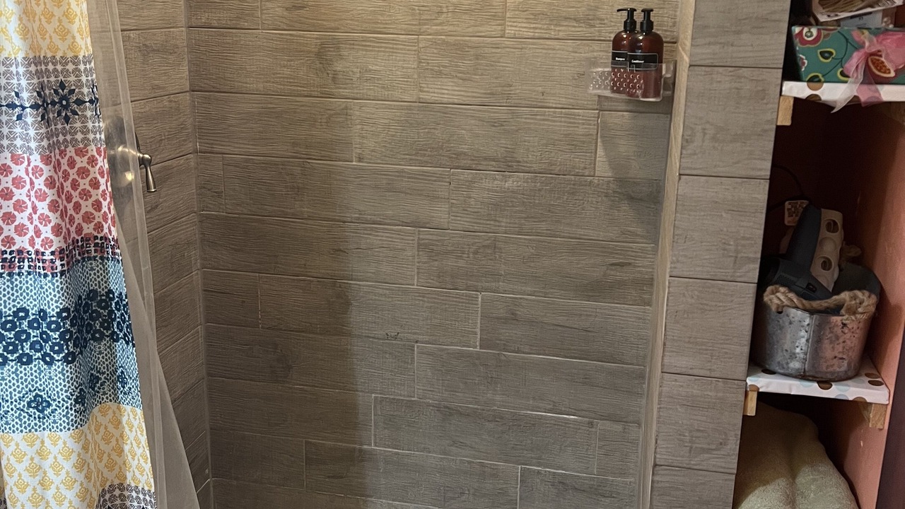 Photo of Bathroom in Salinas