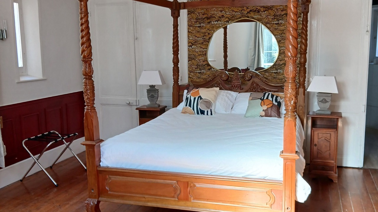 Photo of Bedroom in Mons-Boubert