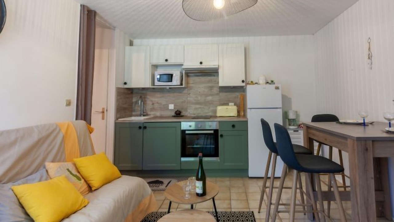 Photo of Bedroom in Le Home