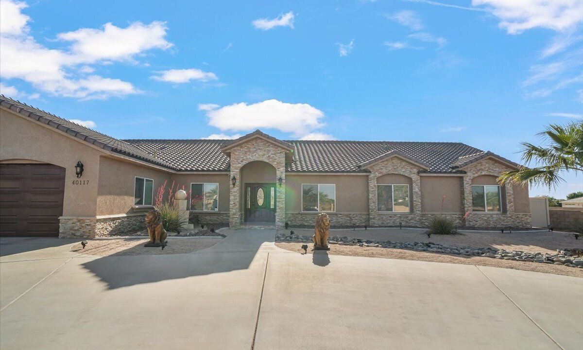 Photo of Outdoor in Palmdale