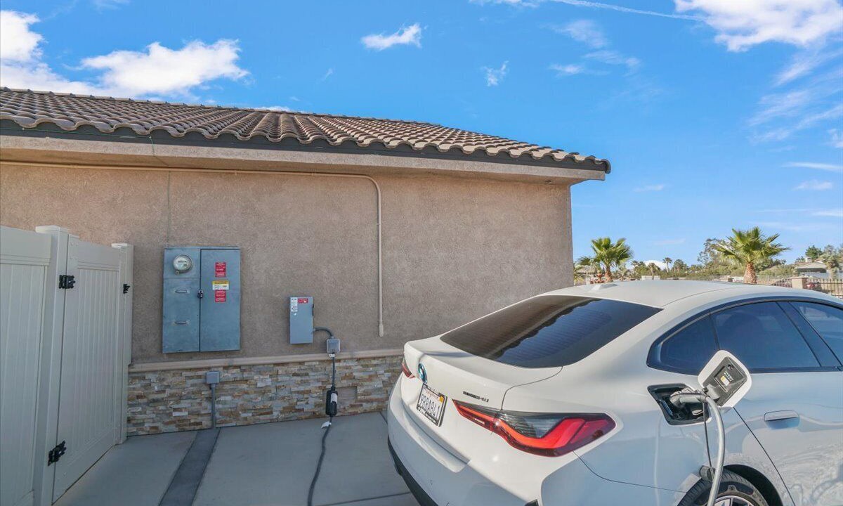 Photo of Outdoor in Palmdale