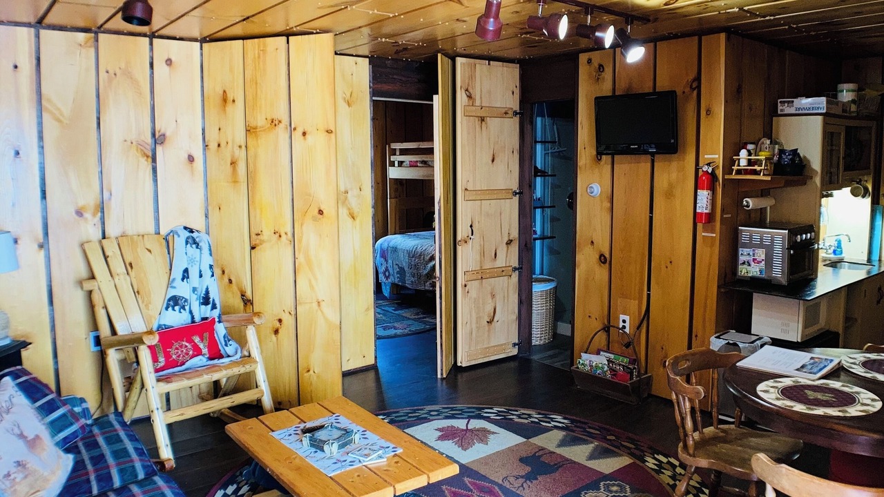 Photo of Livingroom in Hermon