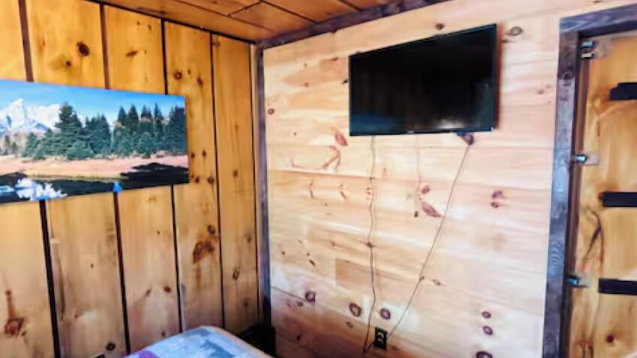 Photo of Bedroom in Hermon