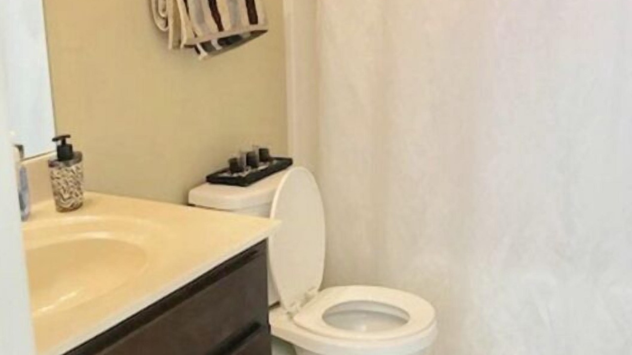 Photo of Bathroom in Graniteville