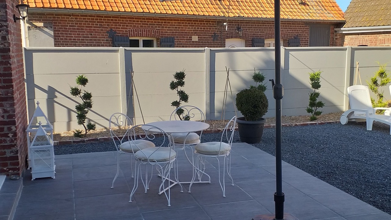 Photo of Outdoor in Eu