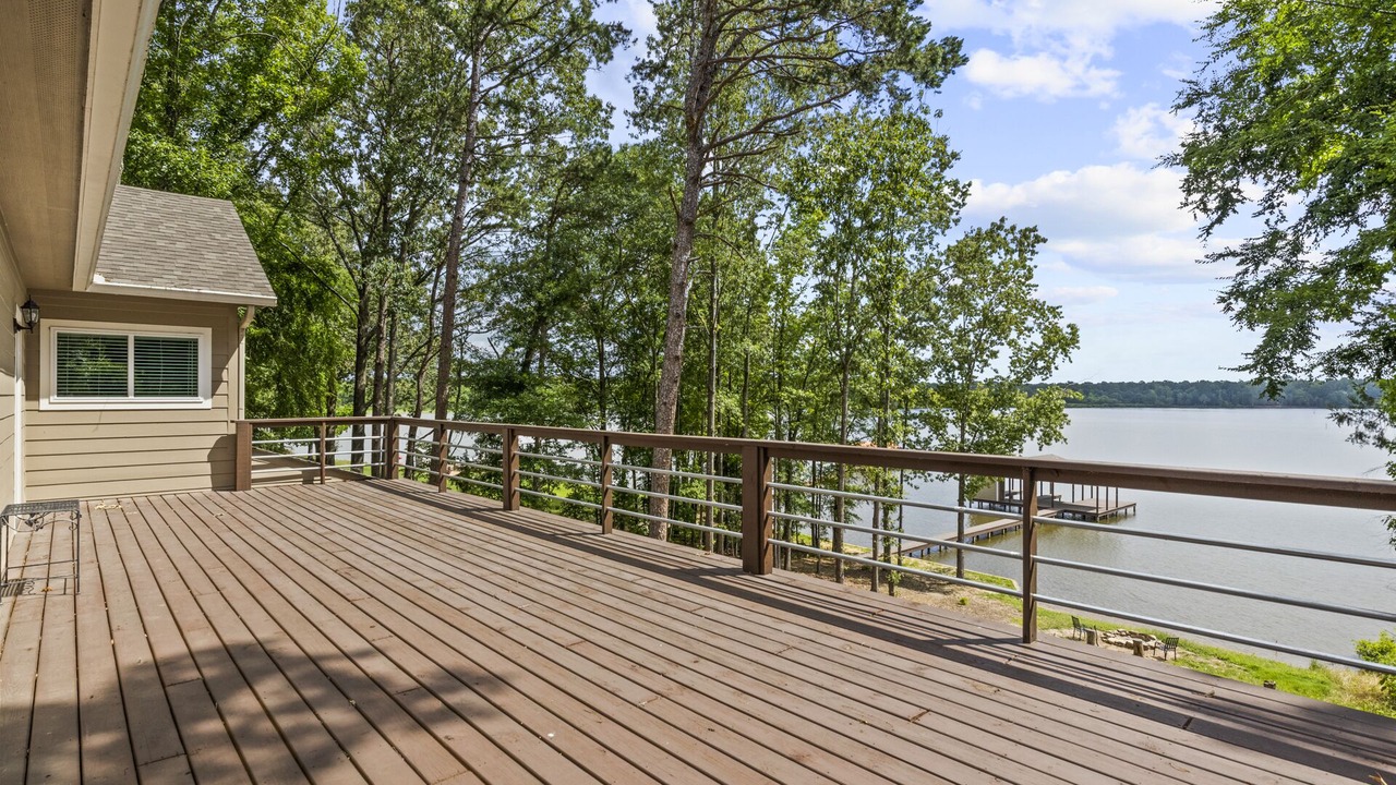 Photo of Outdoor in Dogwood