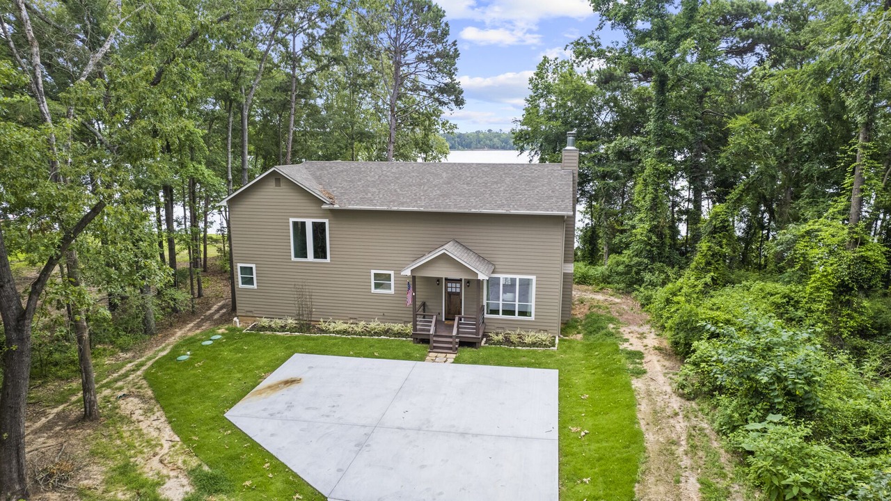Photo of Outdoor in Dogwood