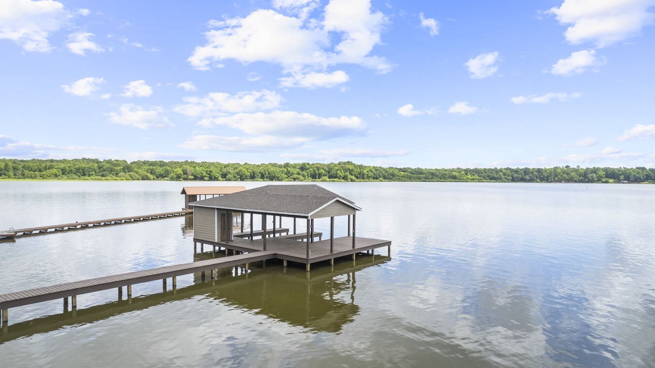 Photo of Outdoor in Dogwood