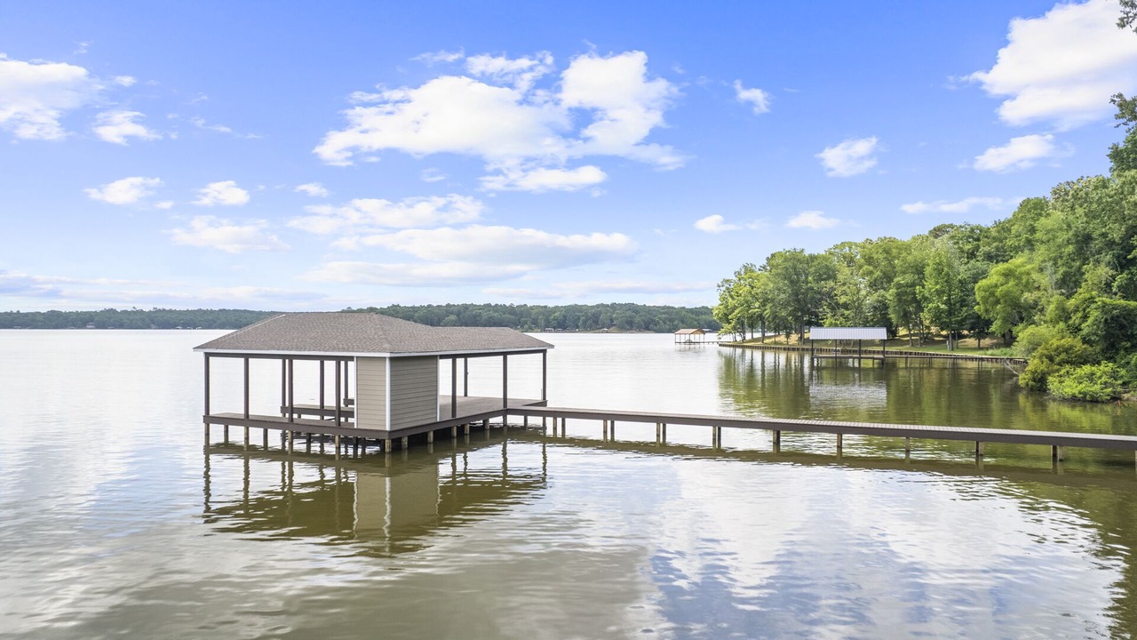 Photo of Outdoor in Dogwood