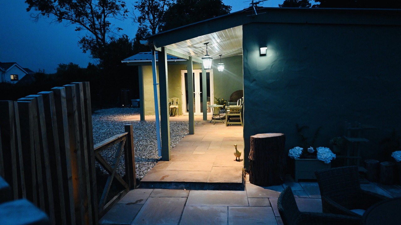 Photo of Patio Balcony in Llannon