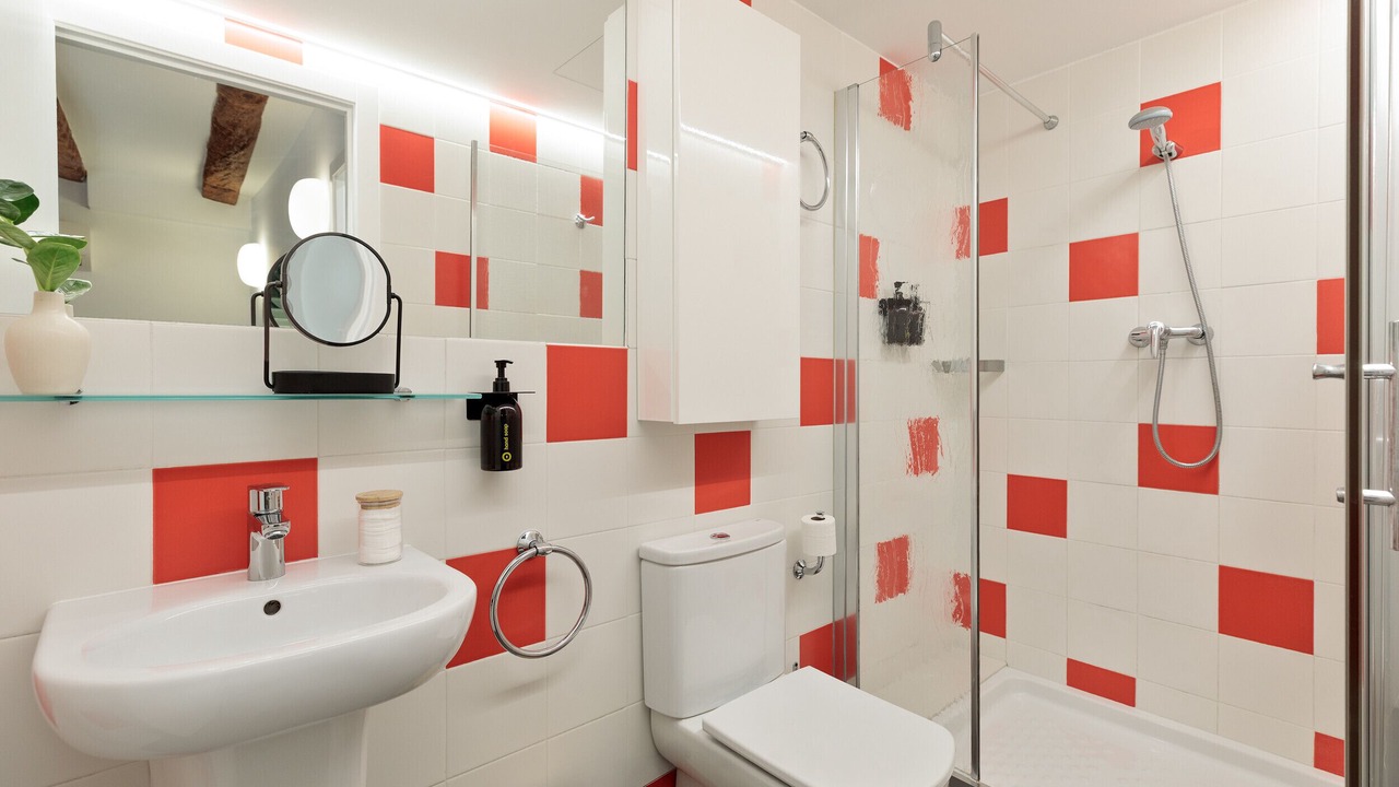 Photo of Bathroom in El Raval