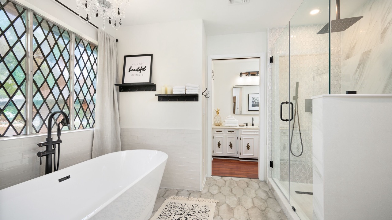 Photo of Bathroom in Leon Valley