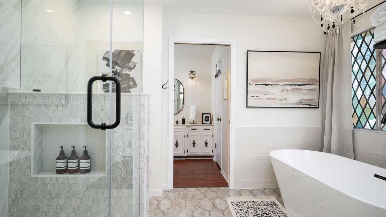Photo of Bathroom in Leon Valley