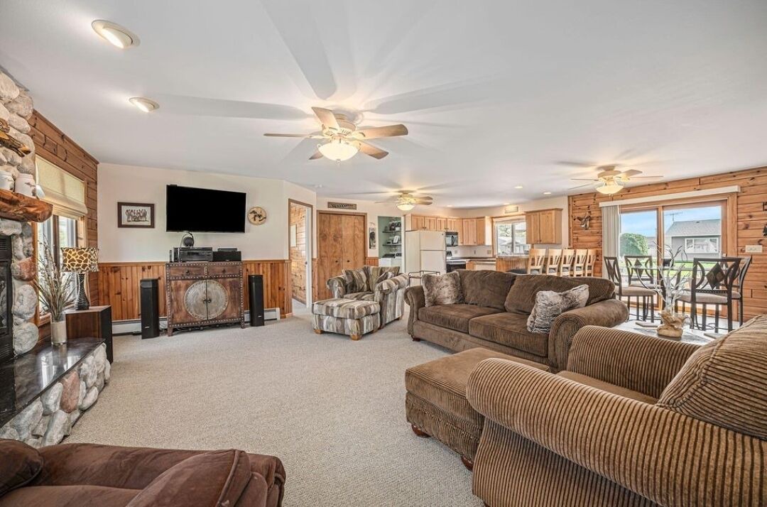 Photo of Livingroom in Indian River