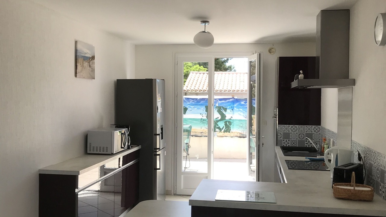 Photo of Kitchen in Saint-Vincent-sur-Jard