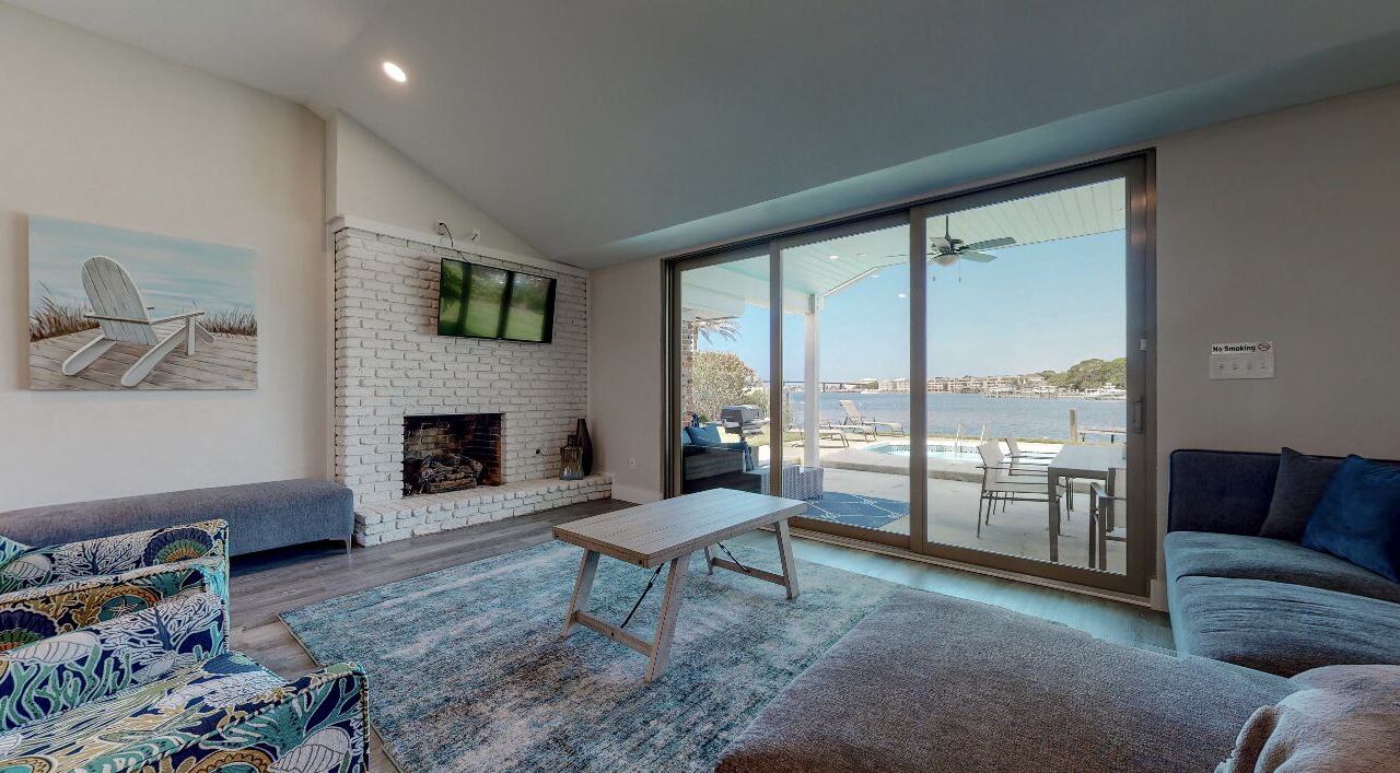 Photo of Livingroom in Fort Walton Beach