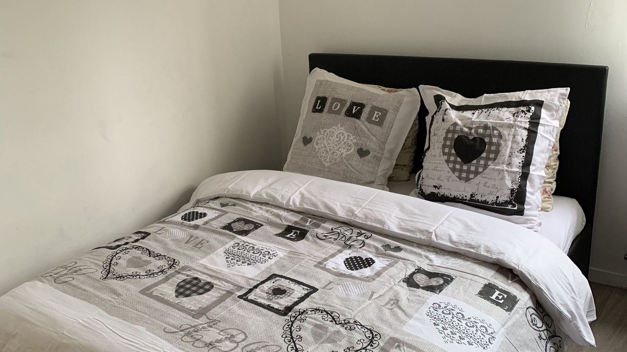 Photo of Bedroom in Saint-Priest