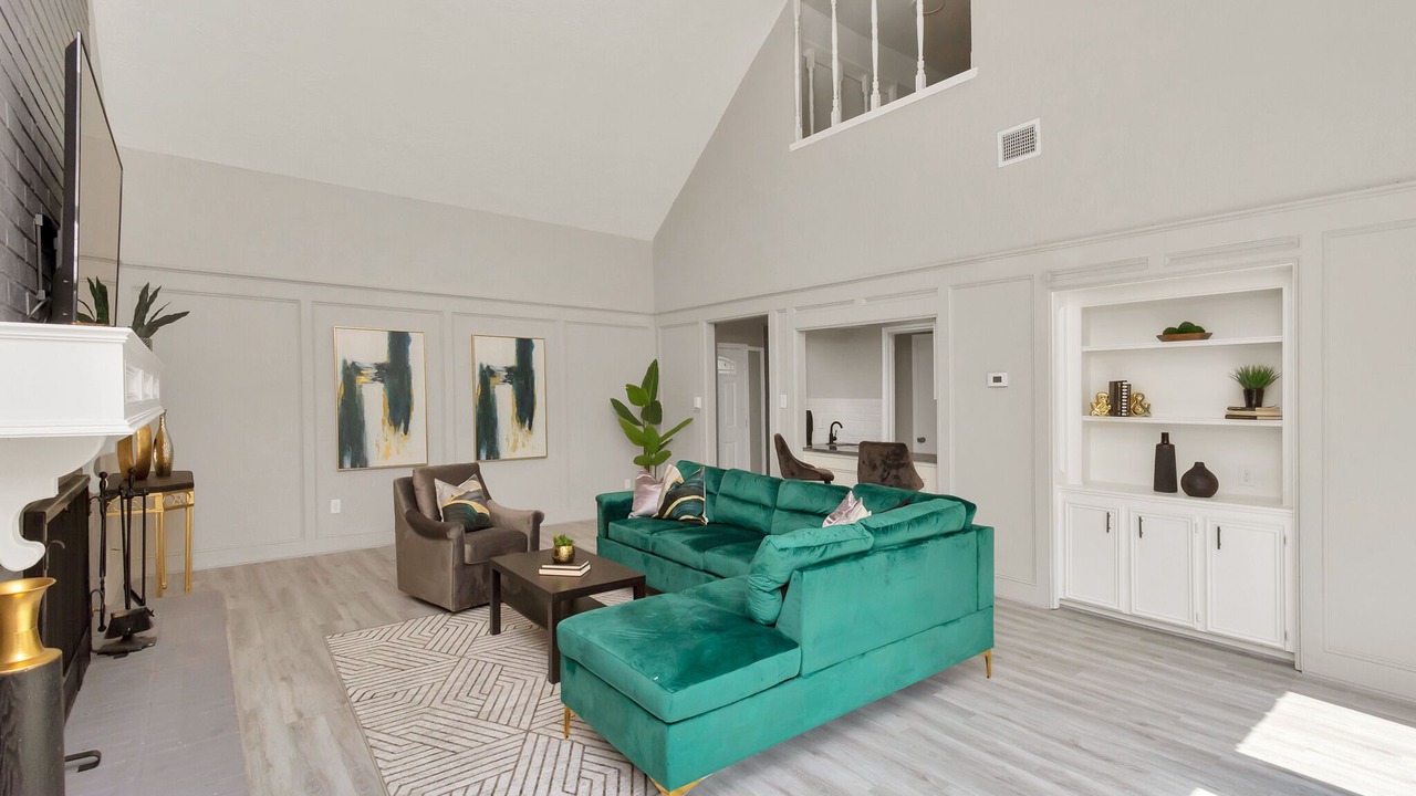 Photo of Livingroom in Greater Fondren Southwest