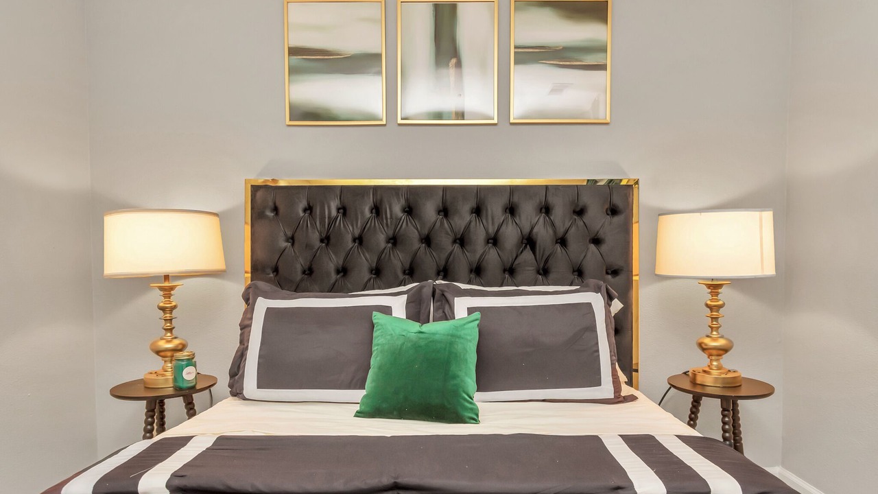 Photo of Bedroom in Greater Fondren Southwest