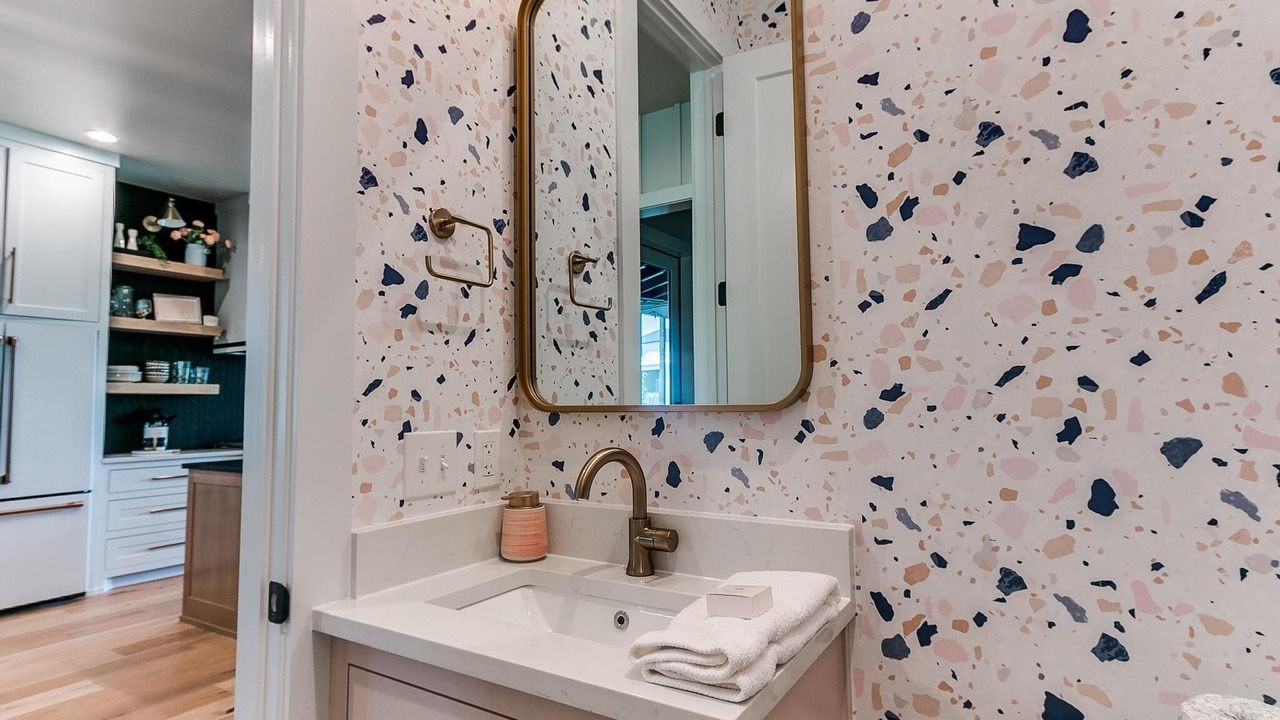 Photo of Bathroom in Eufaula