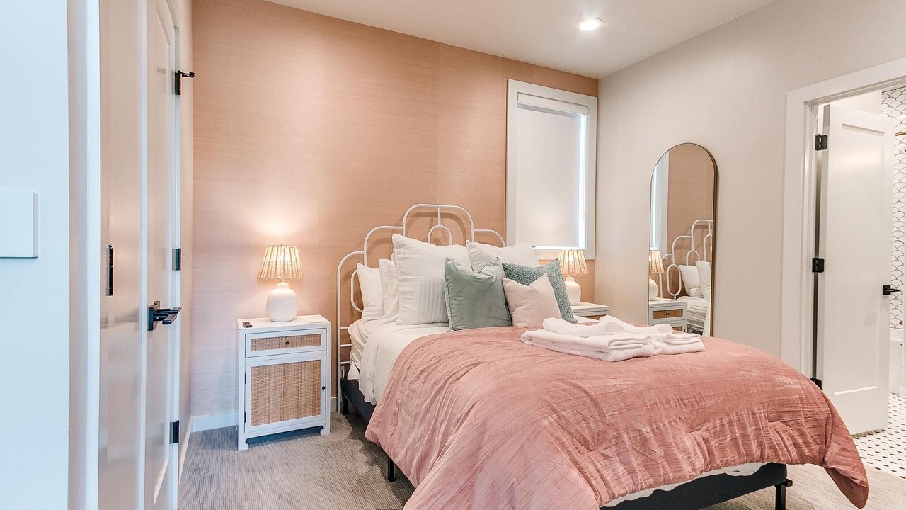 Photo of Bedroom in Eufaula