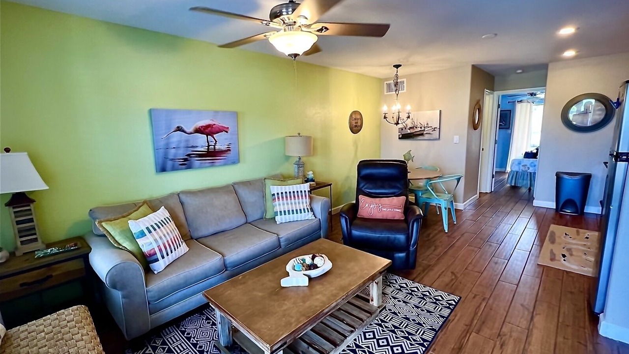 Photo of Livingroom in Rockport