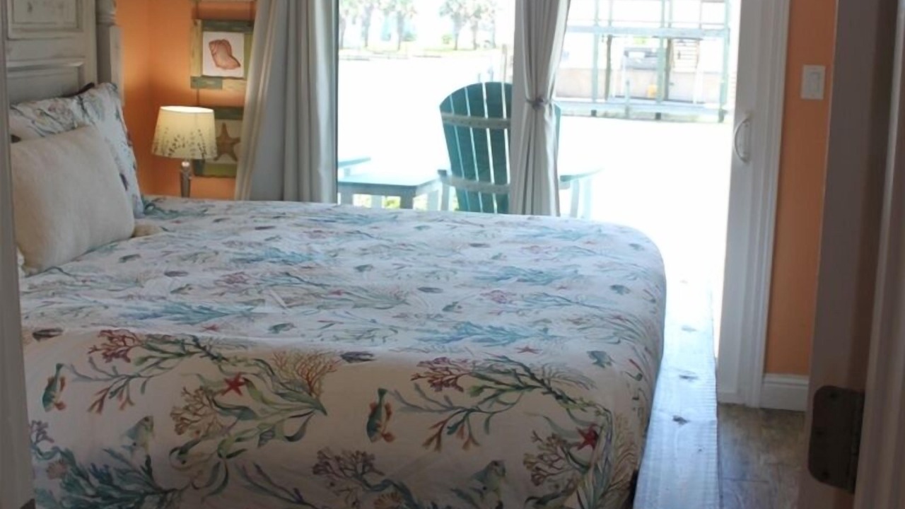 Photo of Bedroom in Rockport
