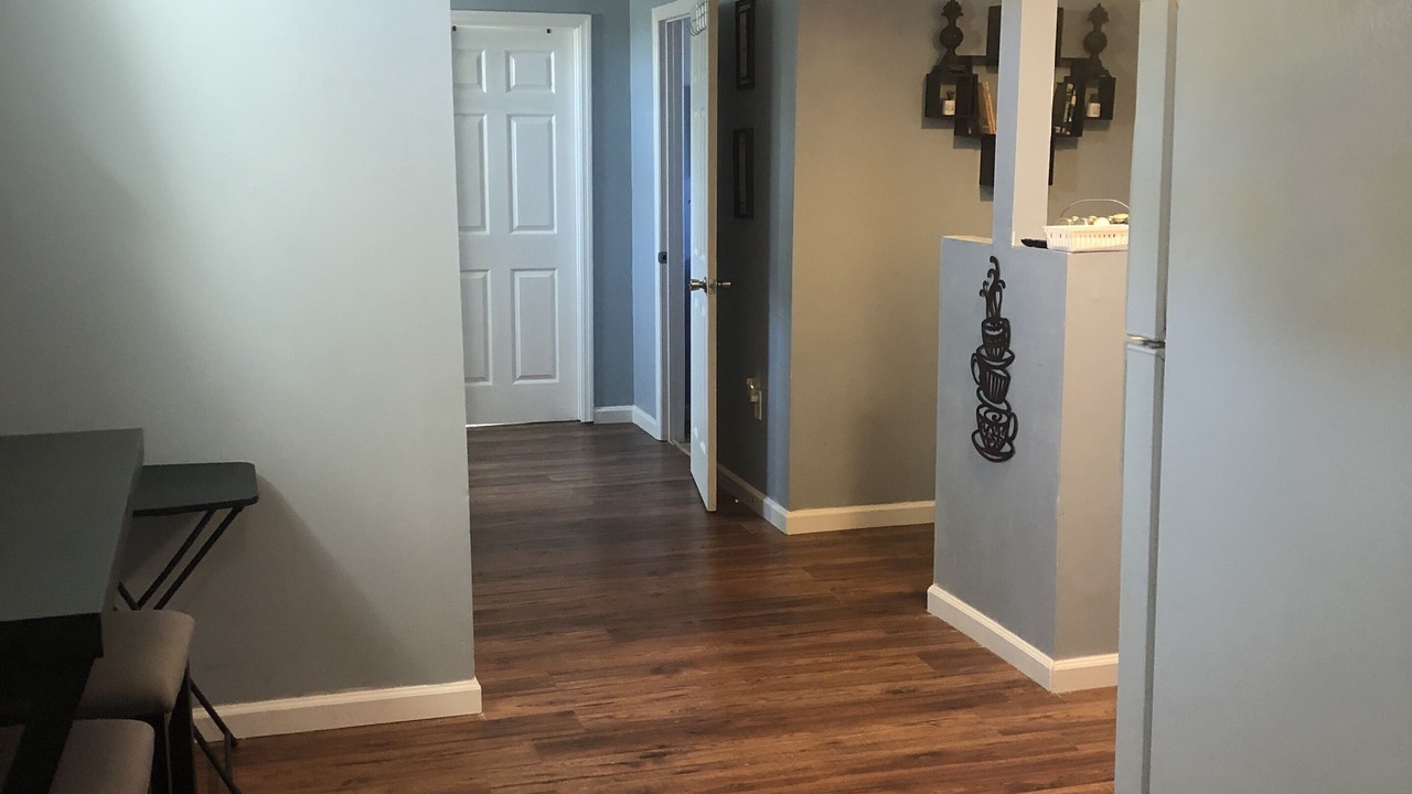 Photo of Others in Albany