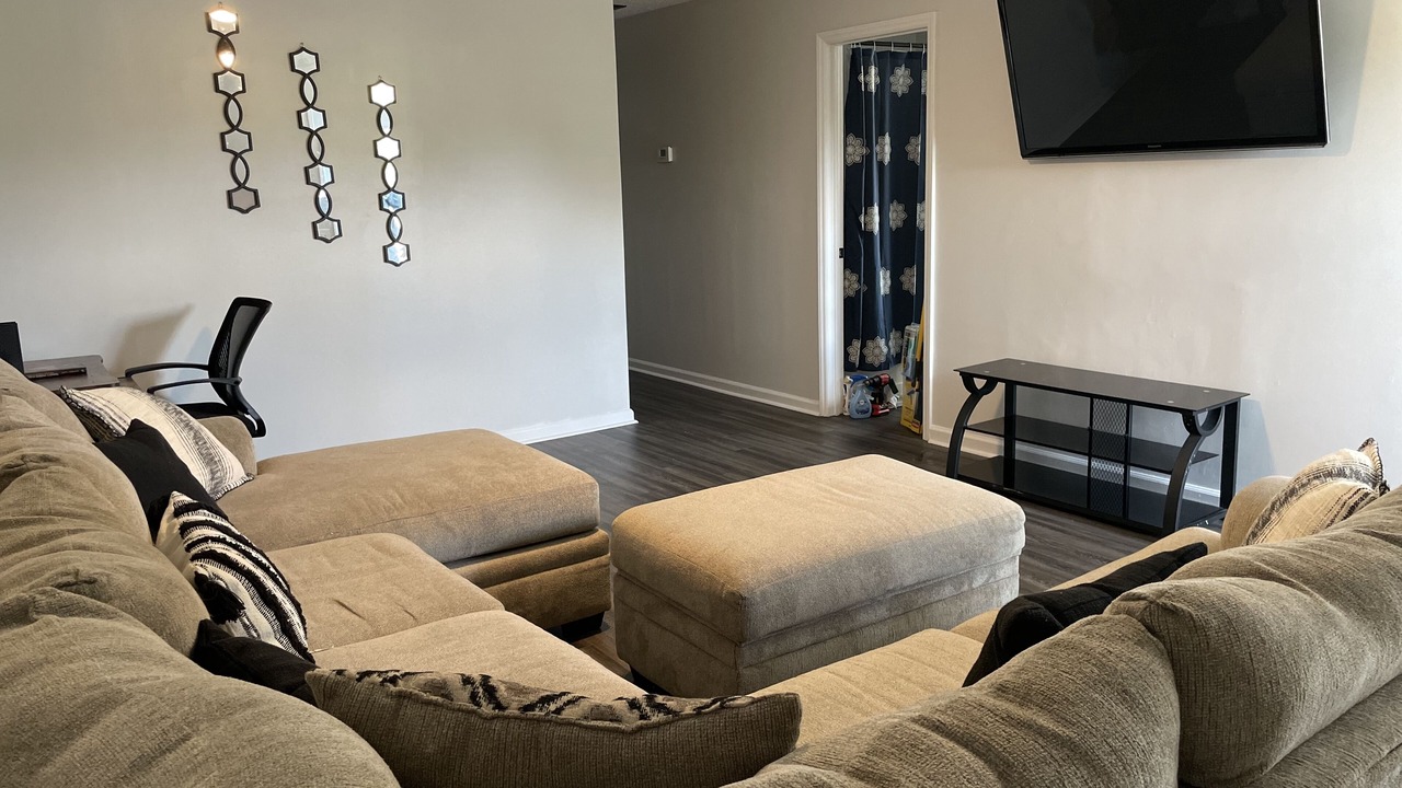 Photo of Livingroom in Lexington