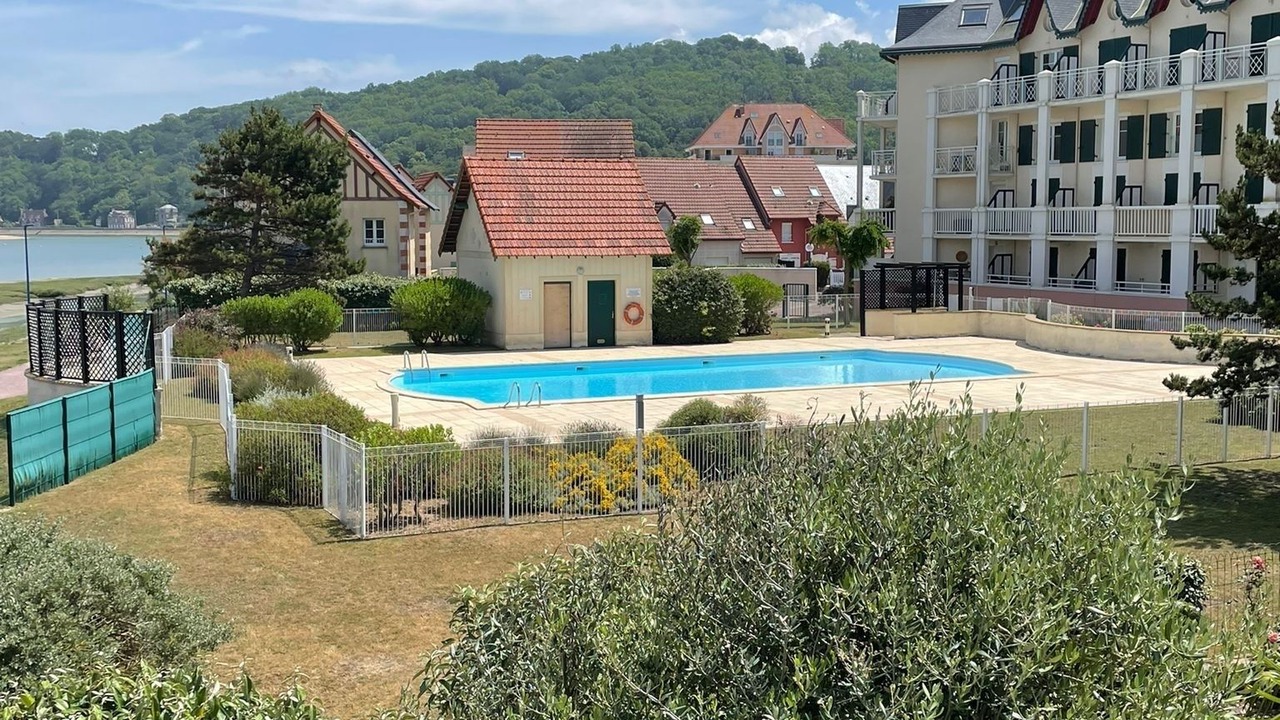Photo of Outdoor in Port Guillaume