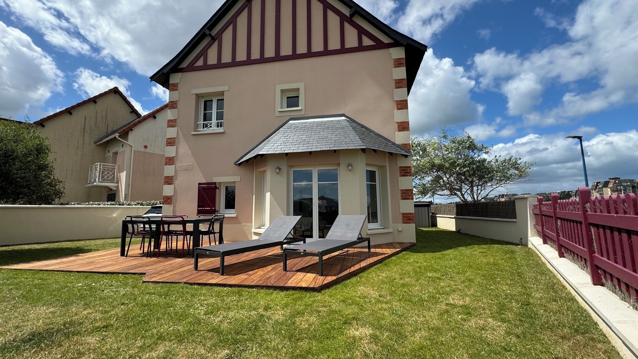 Photo of Outdoor in Port Guillaume