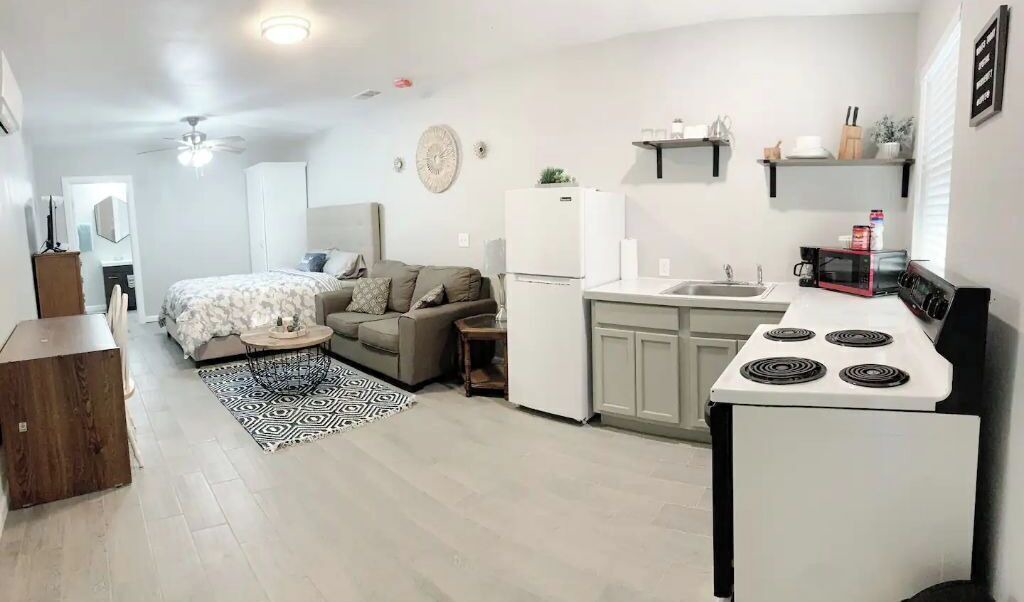 Photo of Bedroom in Orange