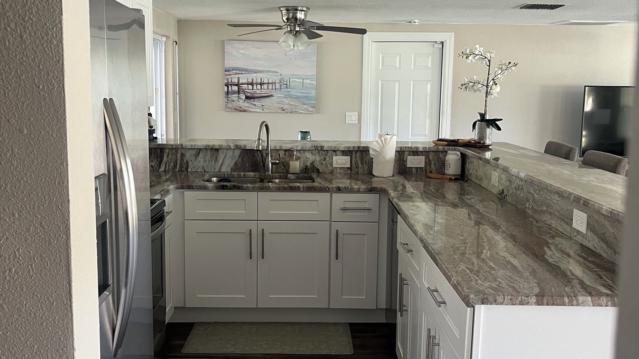 Photo of Kitchen in Aloha Gardens